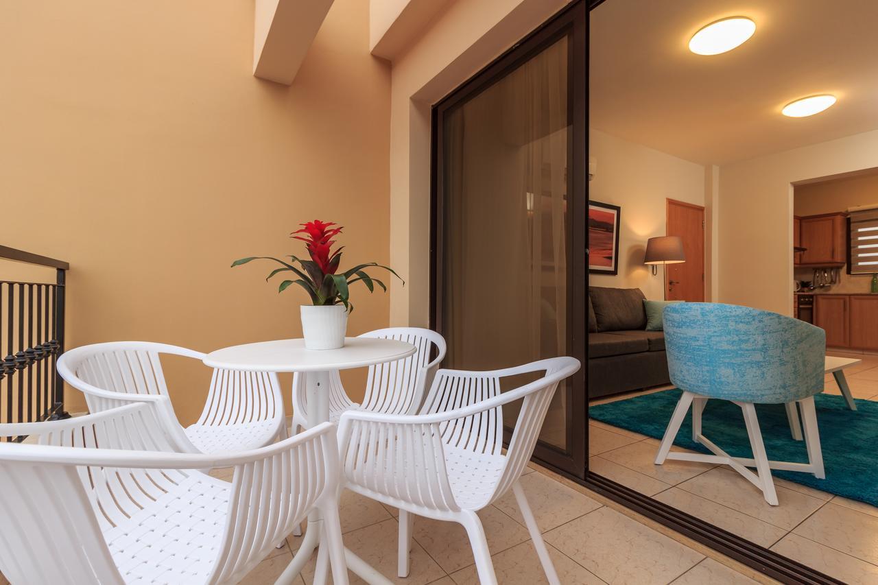 Soho City Apartments Larnaca Exteriér fotografie