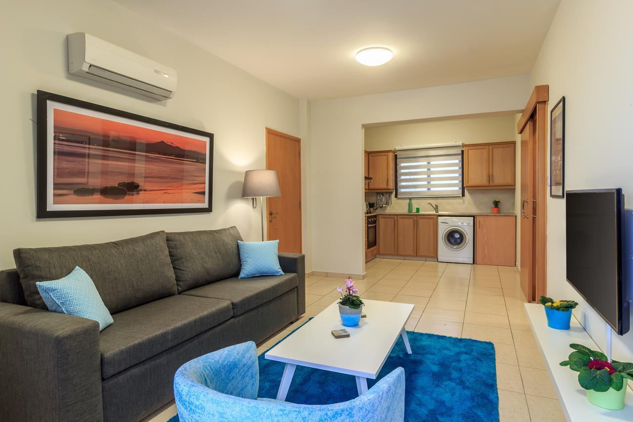 Soho City Apartments Larnaca Exteriér fotografie